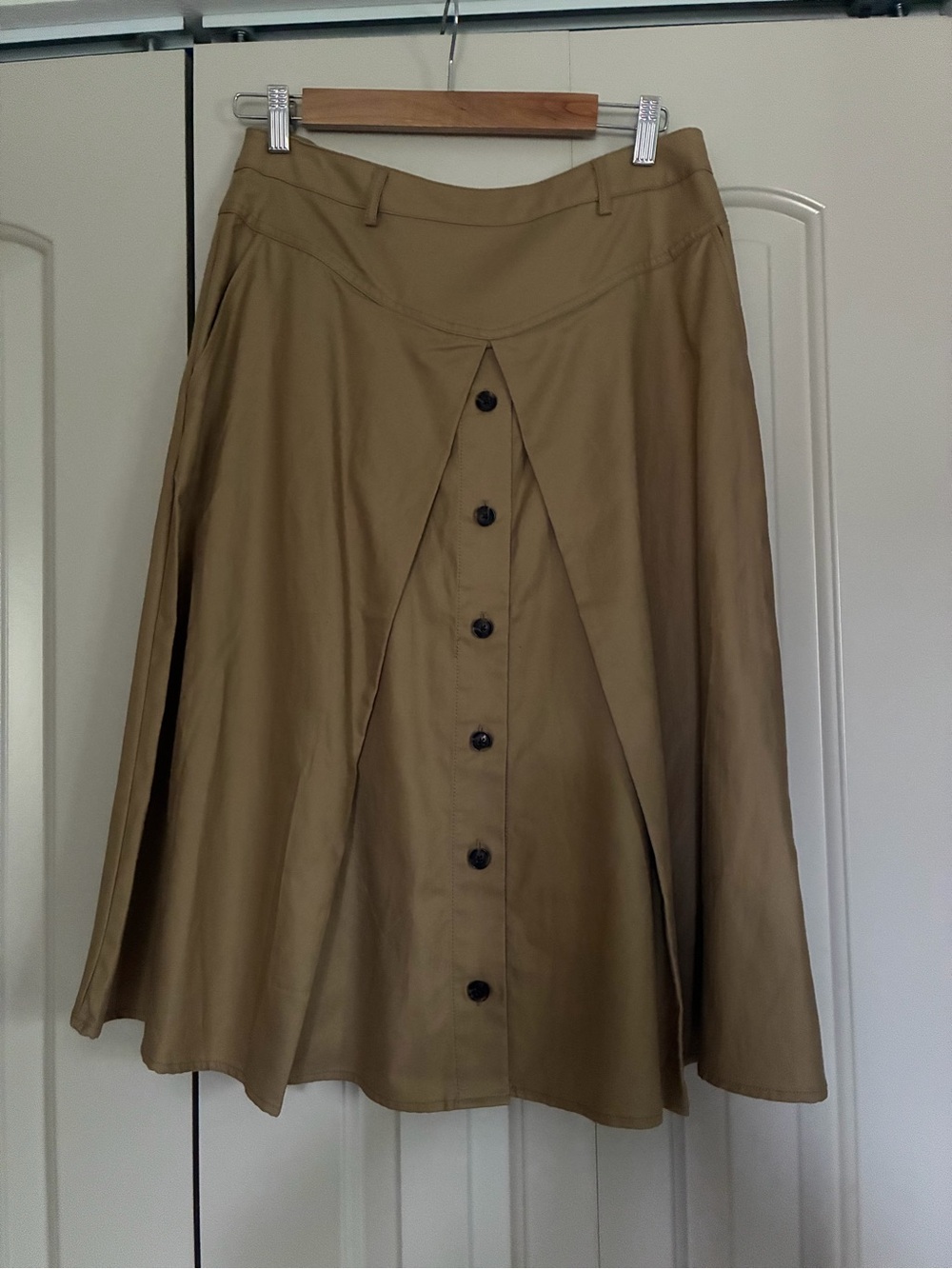 Banana Republic Khaki Skirt Front Button Detail